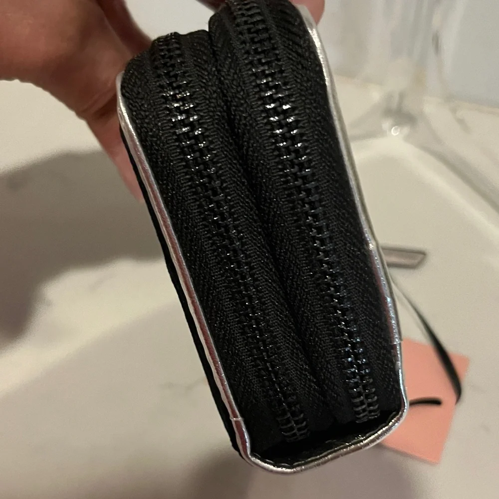 NWT Juicy Couture Black and Silver Rhinestone Wallet